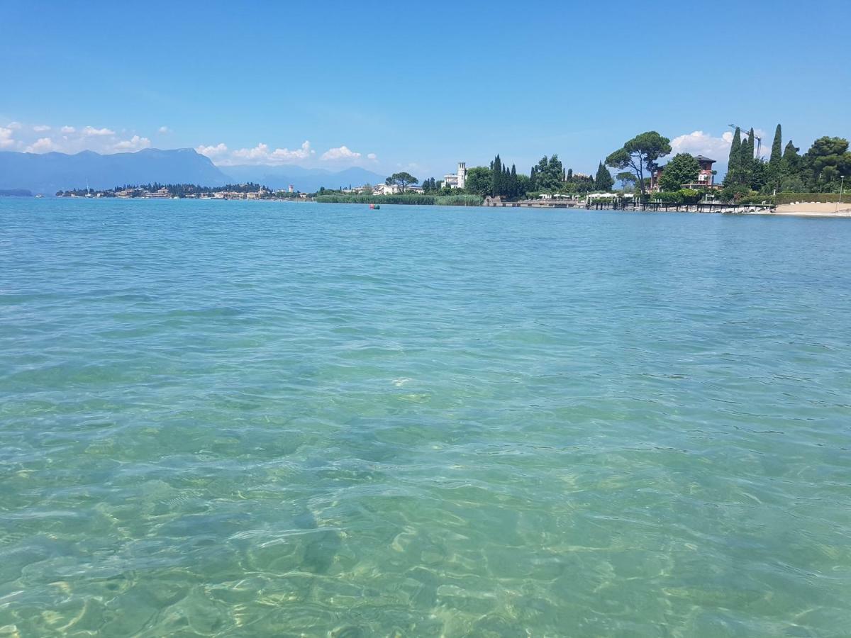 Sky Fort Garda View Sirmione Exteriér fotografie